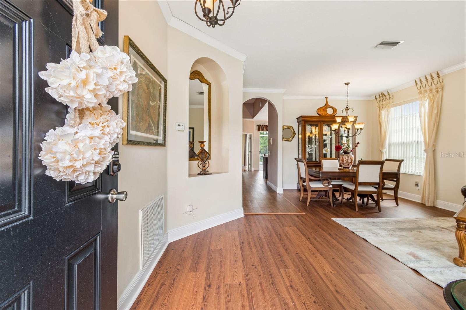 FRONT DOOR INTERIOR ENTRANCE