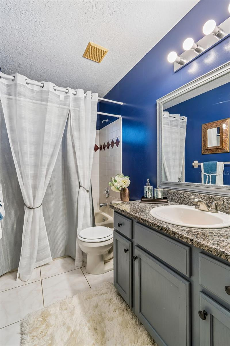 SECOND STORY /LOFT FULL BATHROOM