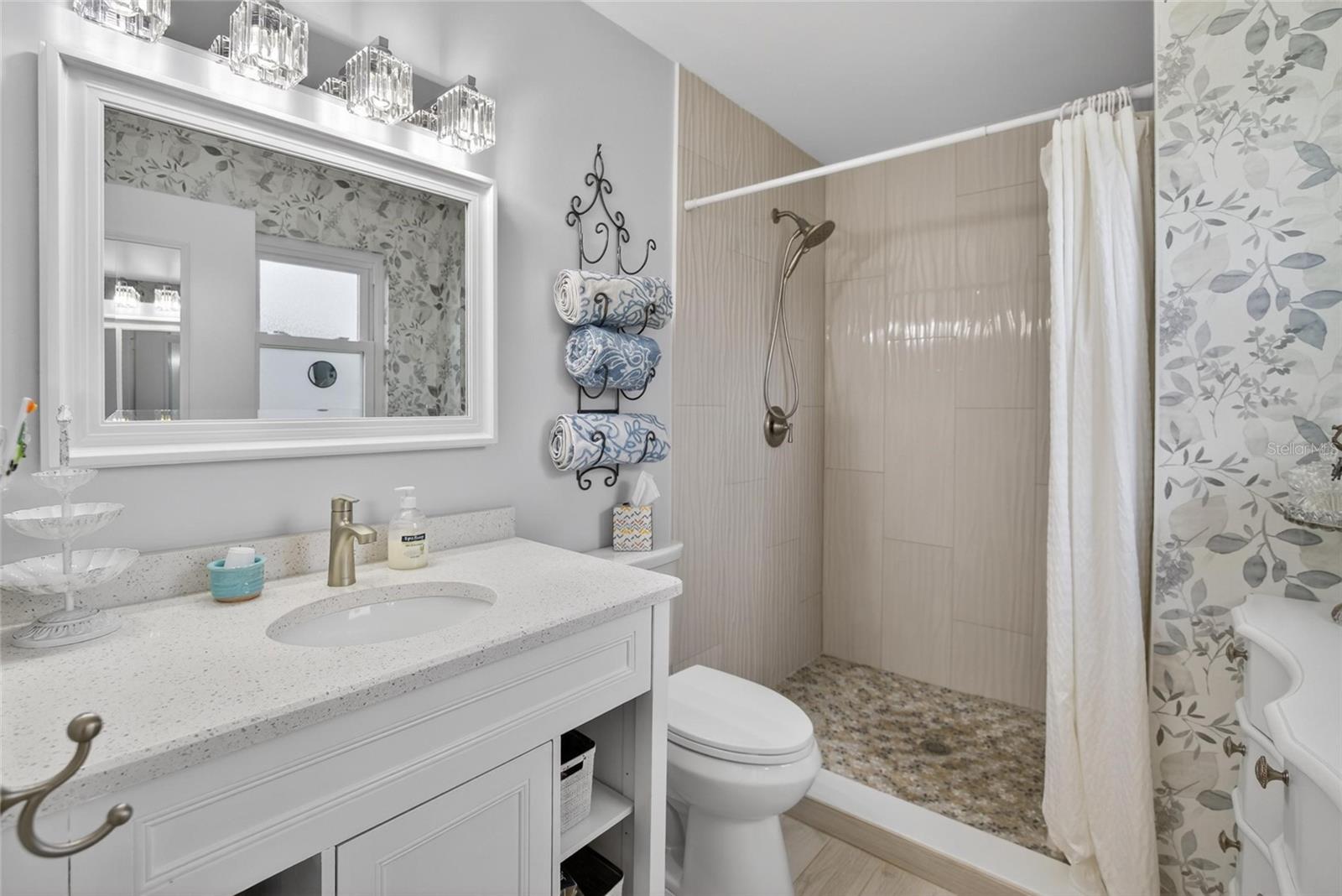 TB8513853 - Remodeled primary bath