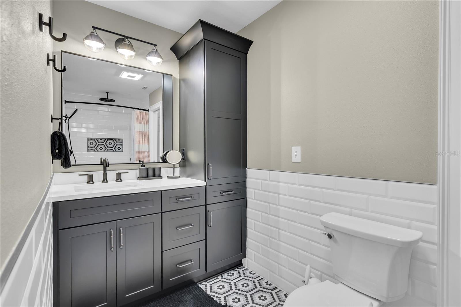 Jack n Jill bathroom