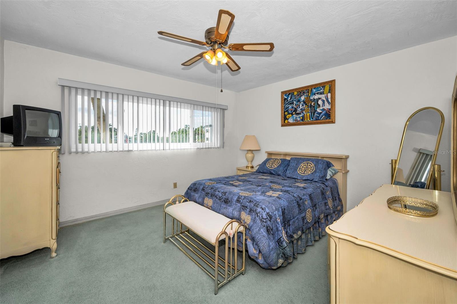Second bedroom