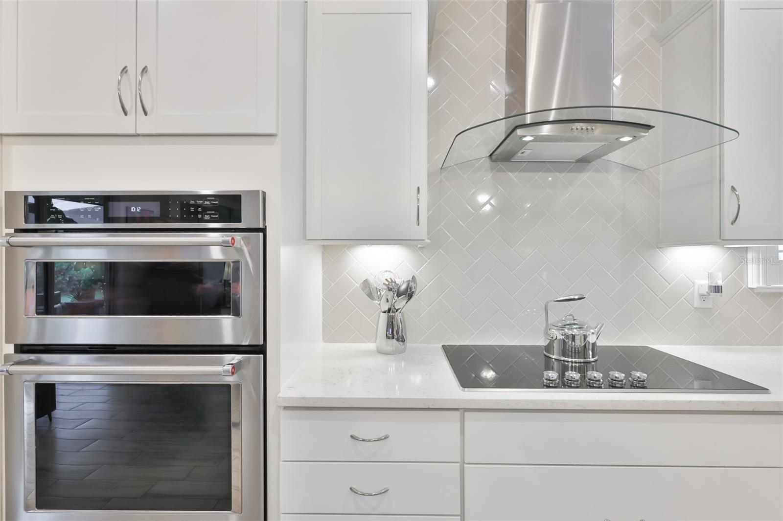 Kitchen Cooking Area