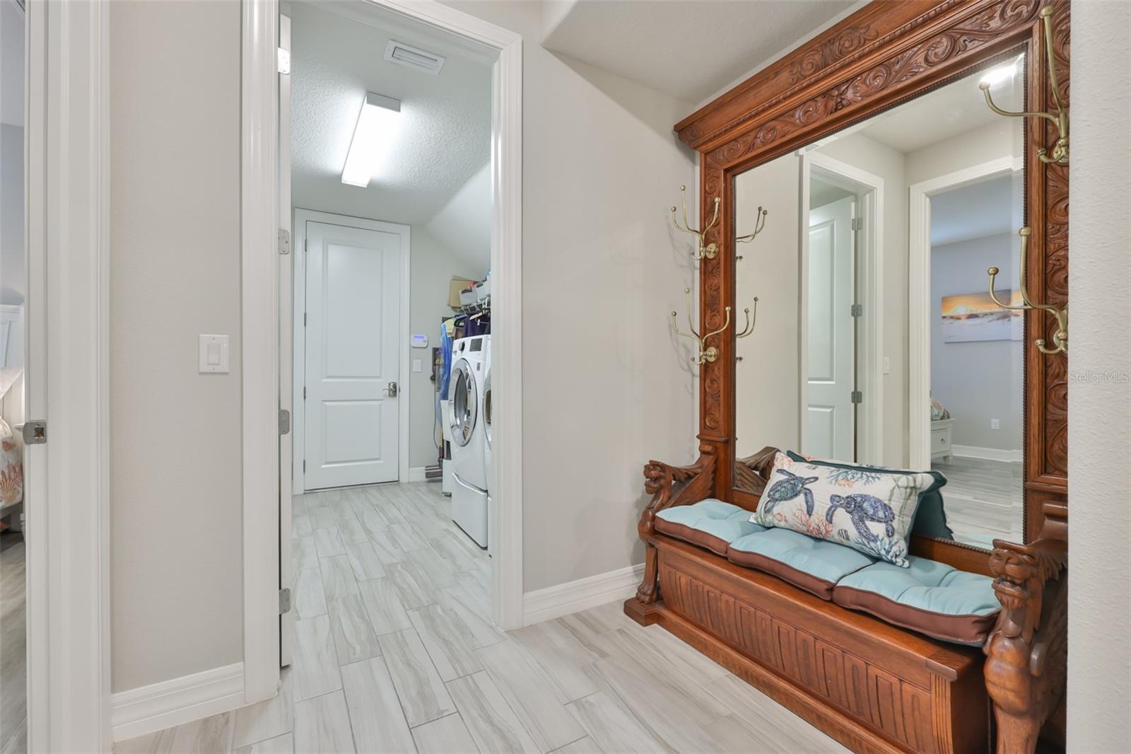 Vestibule Off Kitchen