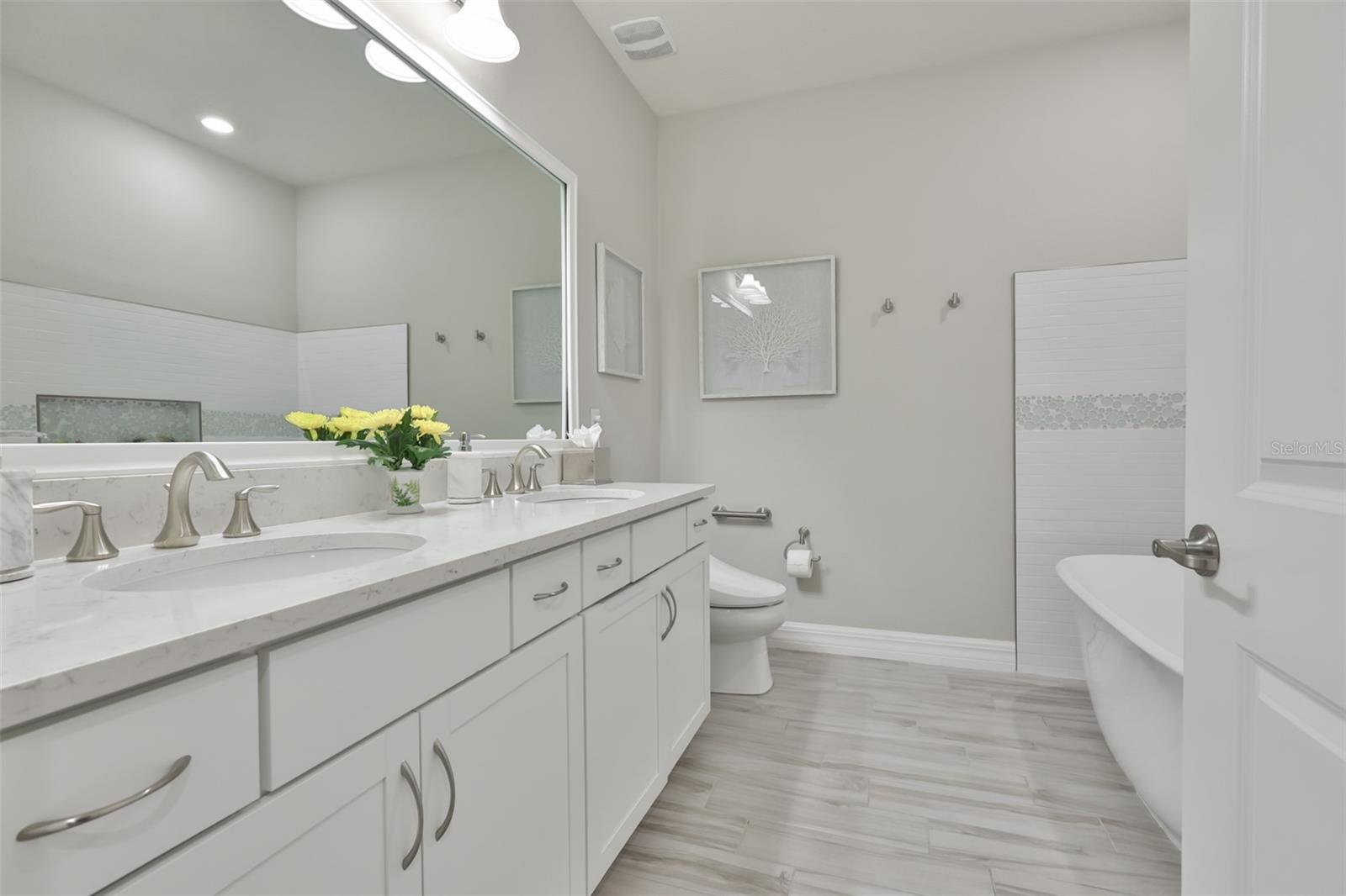 Shared Bath for Bedroom 1 and 2