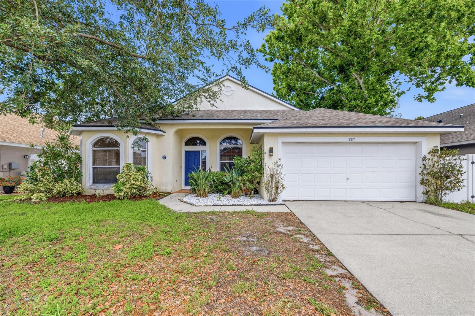 Welcome Home!  4 Bed /2 Bath /2 car garage POOL Home in the highly desirable gated community of Forest Ridge in Tarpon Springs!