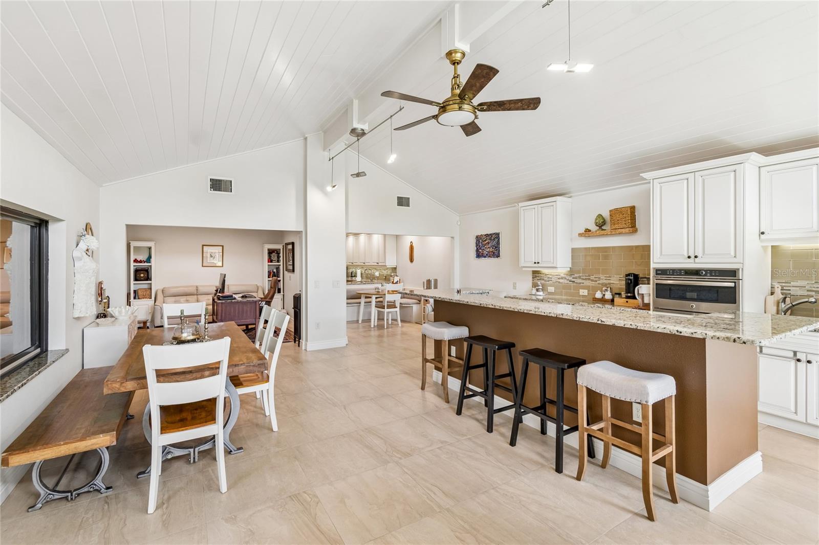 2nd Kitchen Area