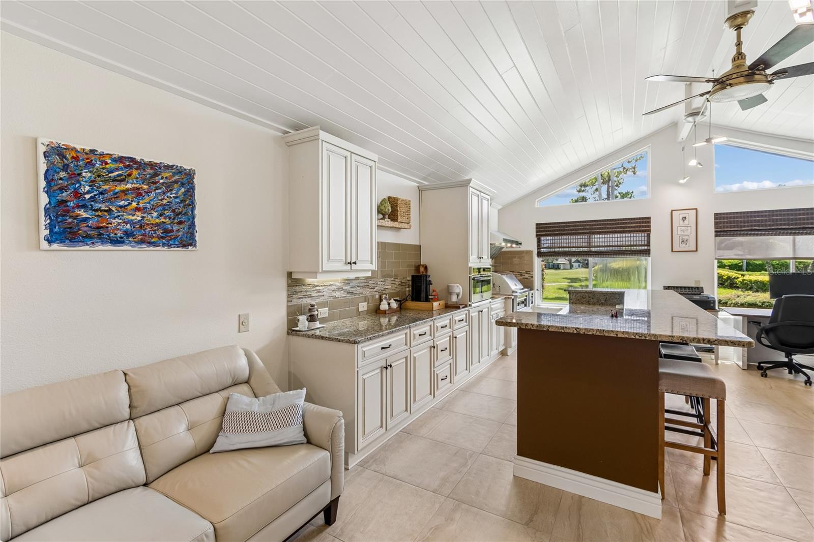 2nd Kitchen Area