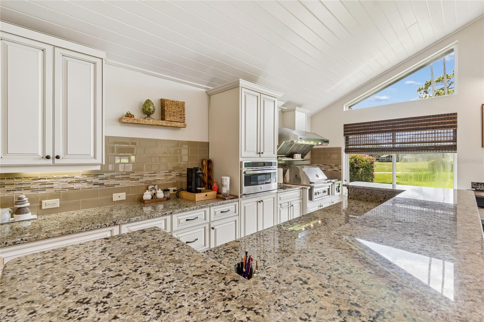 2nd Kitchen Area