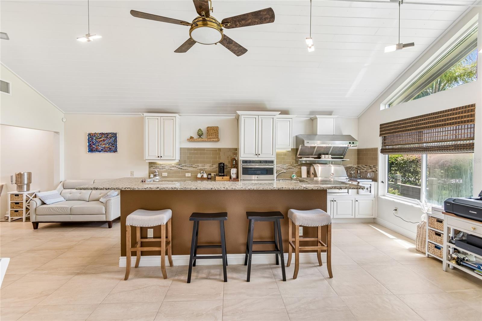 2nd Kitchen Area