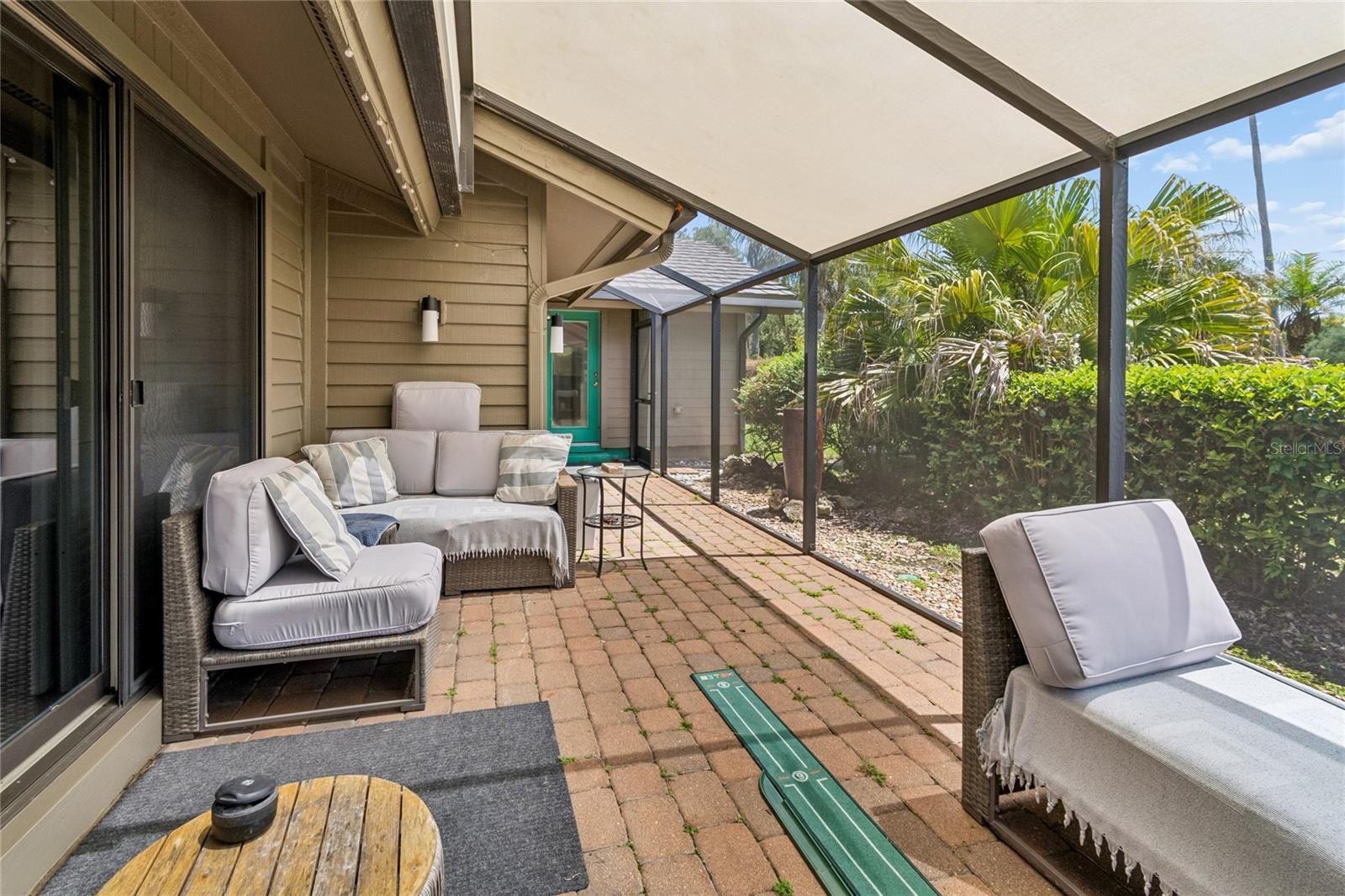 Screened Patio