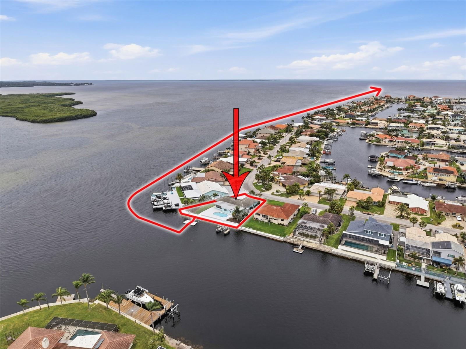 Direct access to the Gulf with 126 new seawall