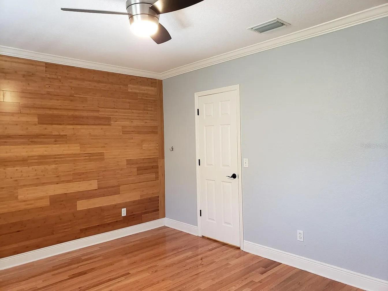 2nd Upstairs Additional Bedroom without Furniture