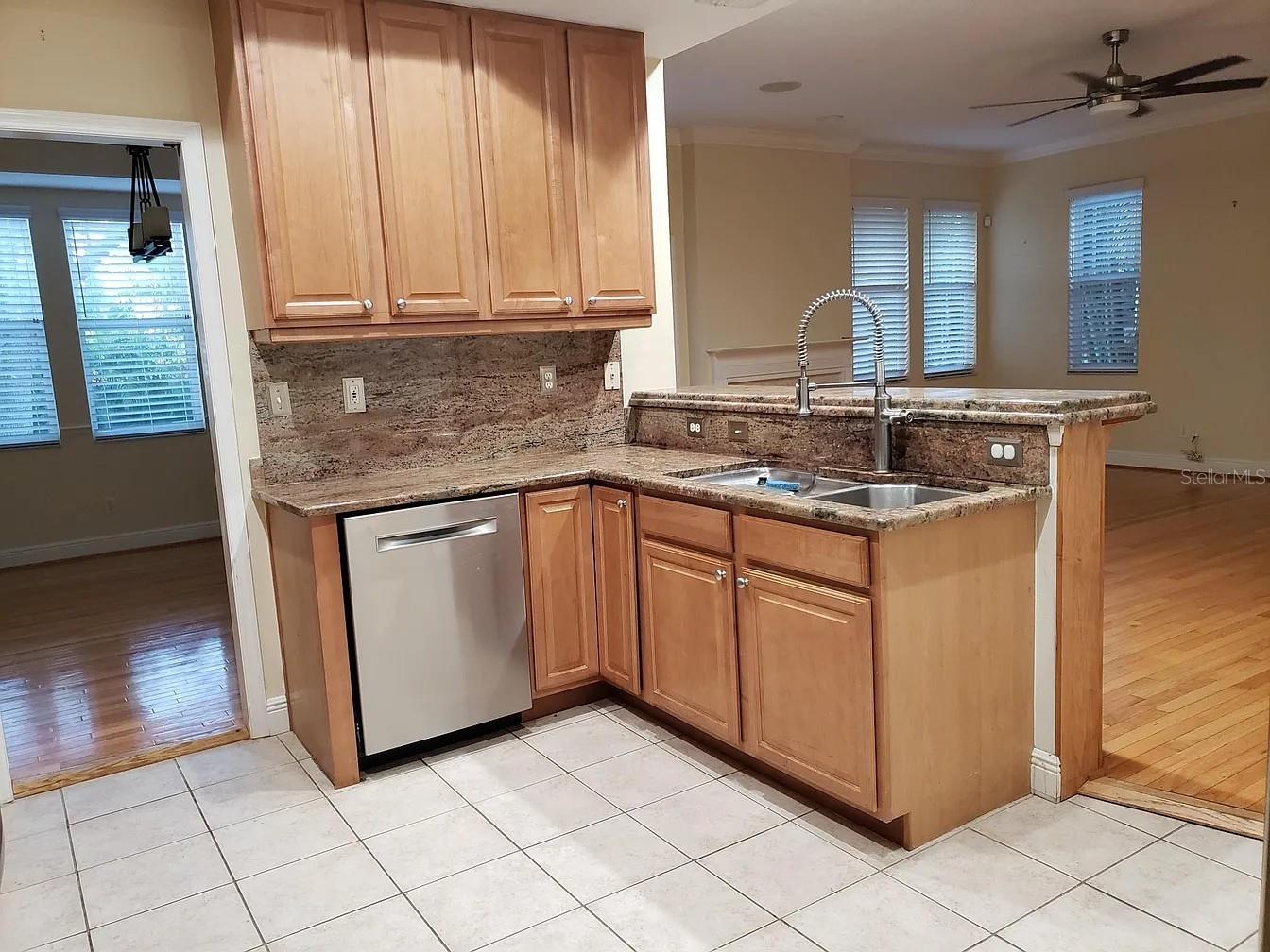 Dual Sinks, and Dishwasher