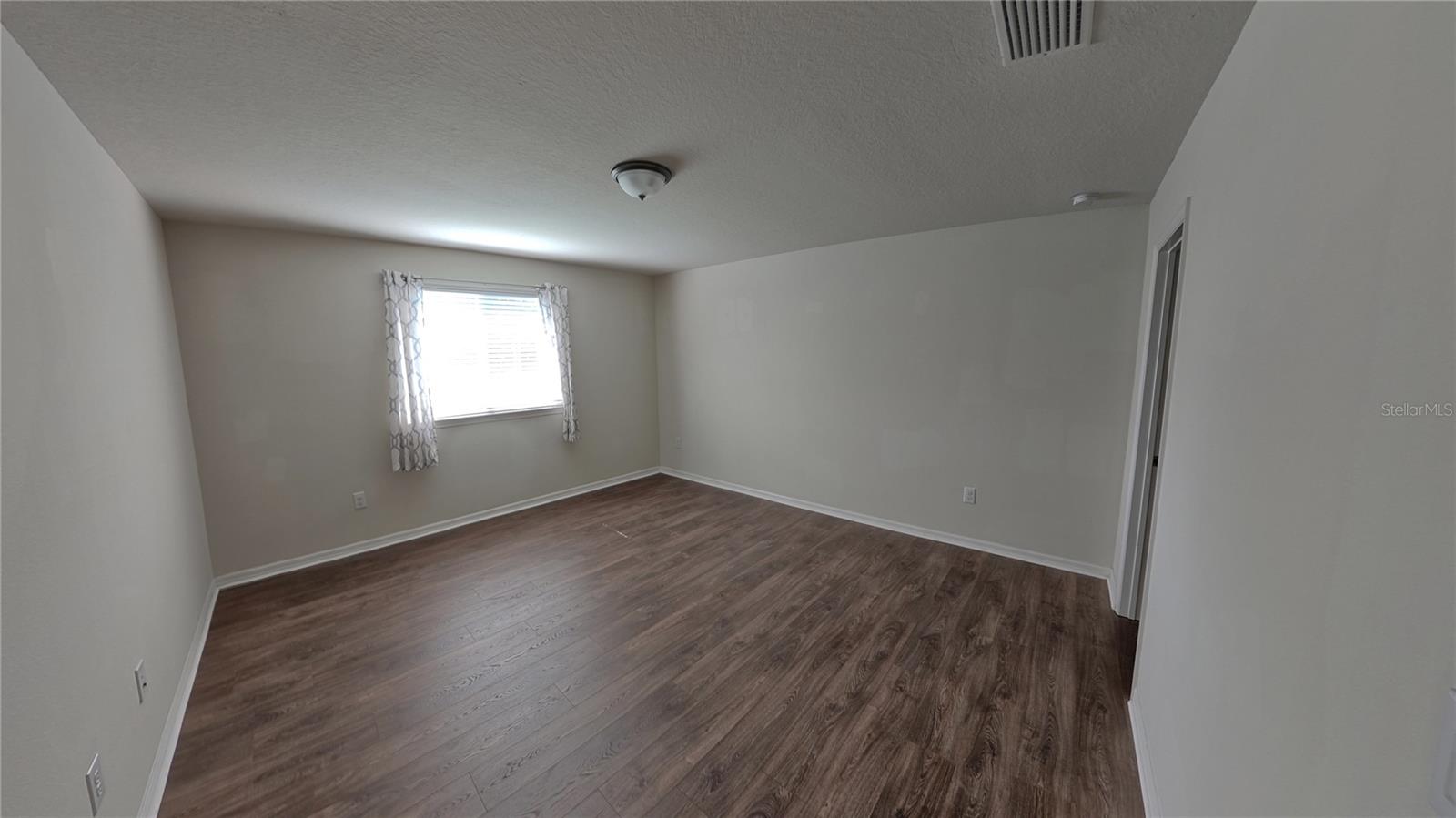 2nd floor 2nd bedroom
