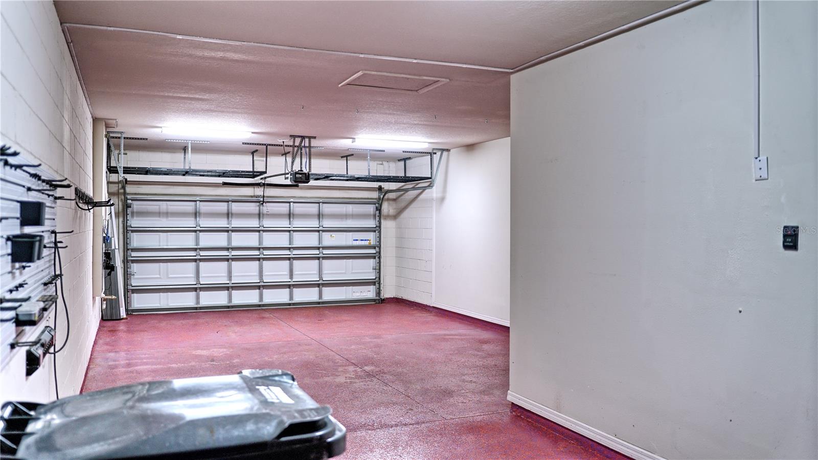 2 car garage
