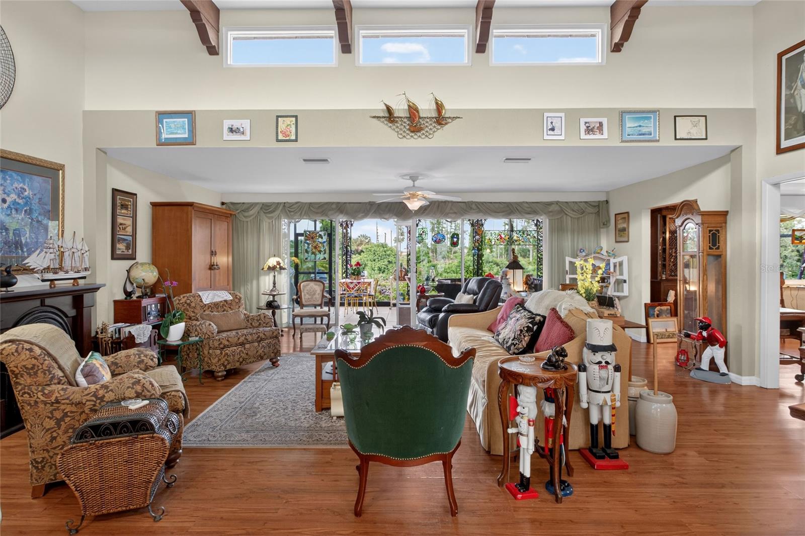 great room high beamed ceiling