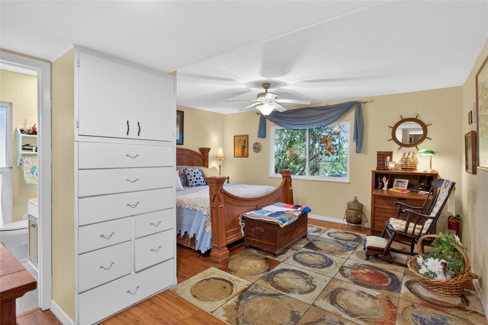 main bedroom showing built in chest of drawers