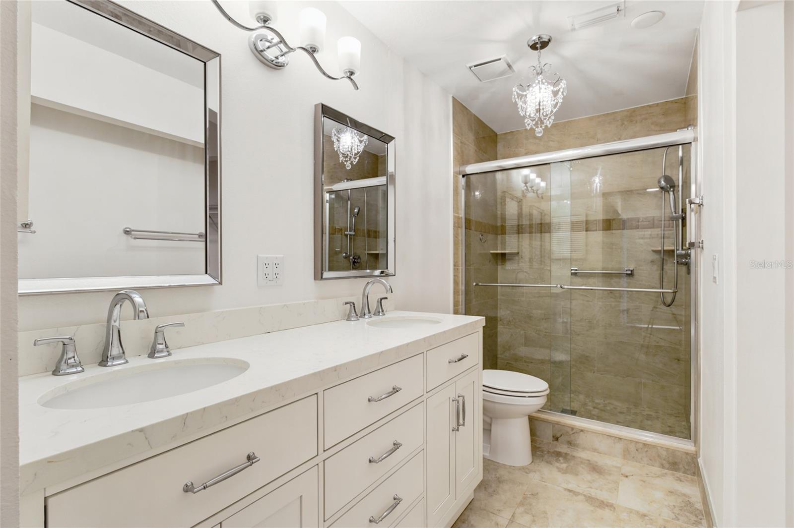 Priimary Ensuite Bath
