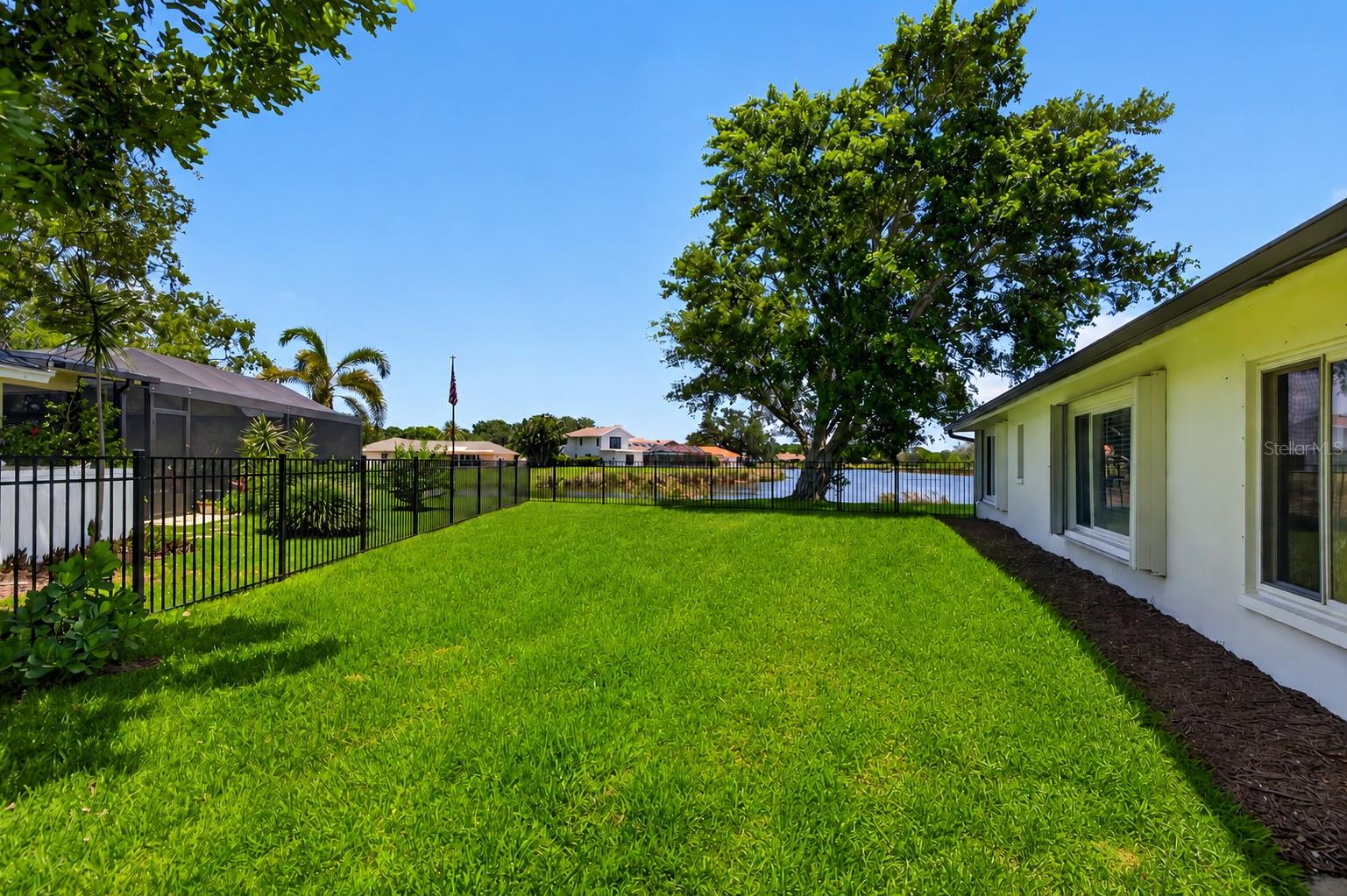 Fenced Side Yard