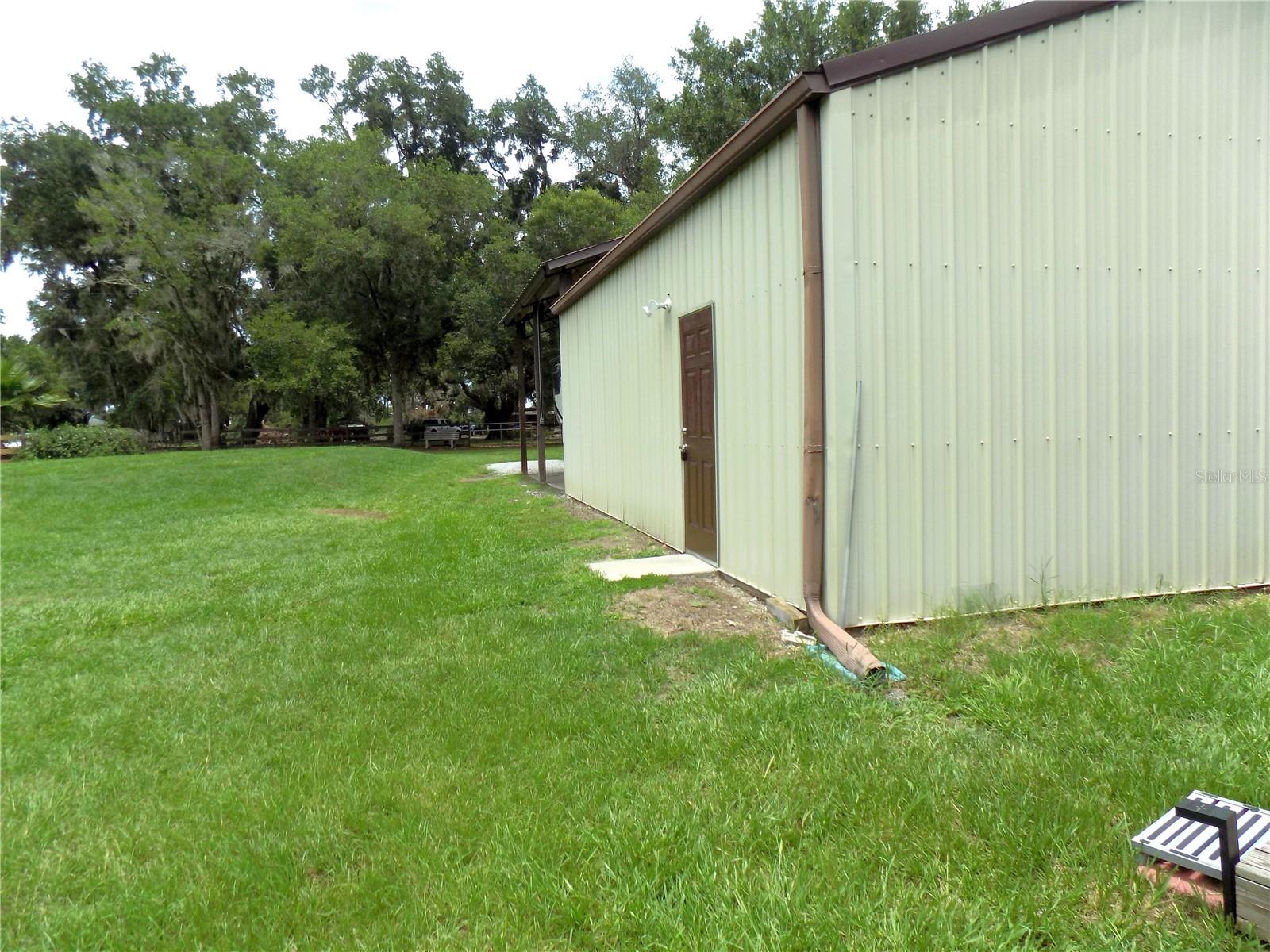Barn