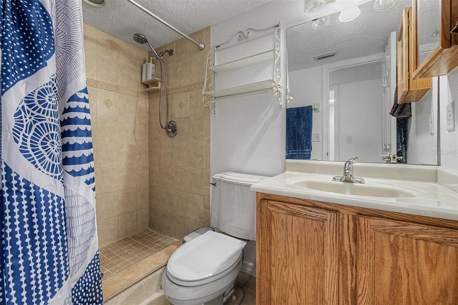 Full Bath on 1st floor