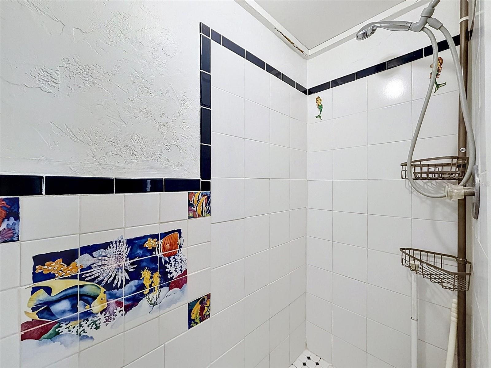 2nd bath located in garage