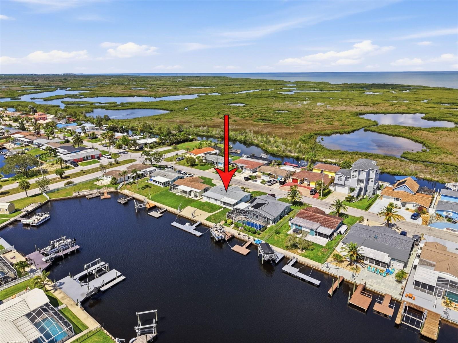 Prime Canal front Setting