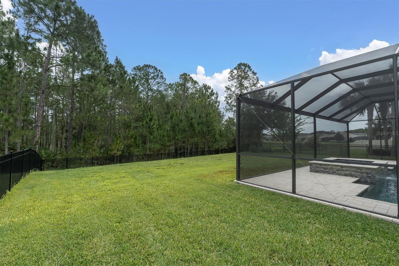 SPACIOUS FENCED YARD!