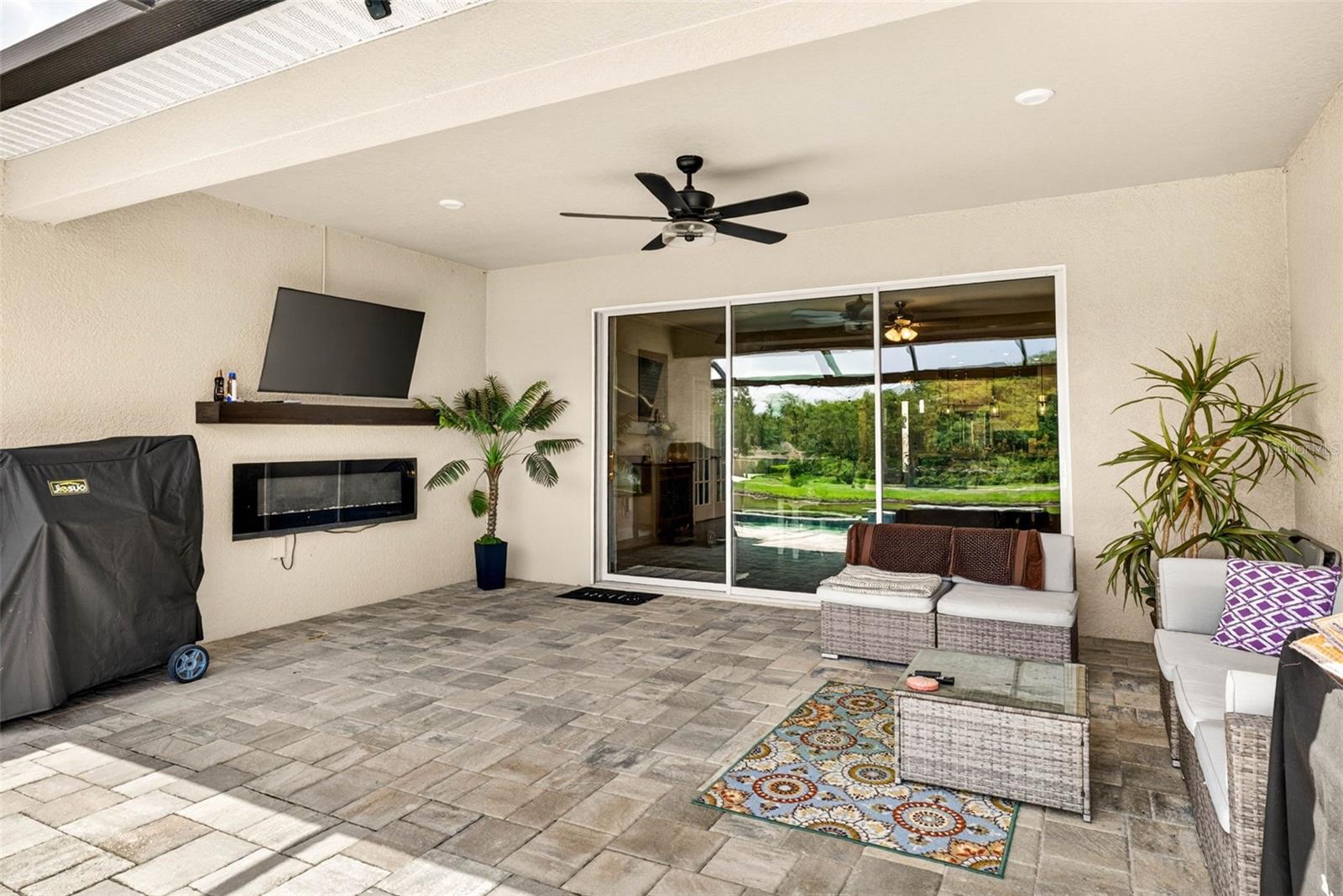 Use as outdoor lounging, dining, and entertaining.