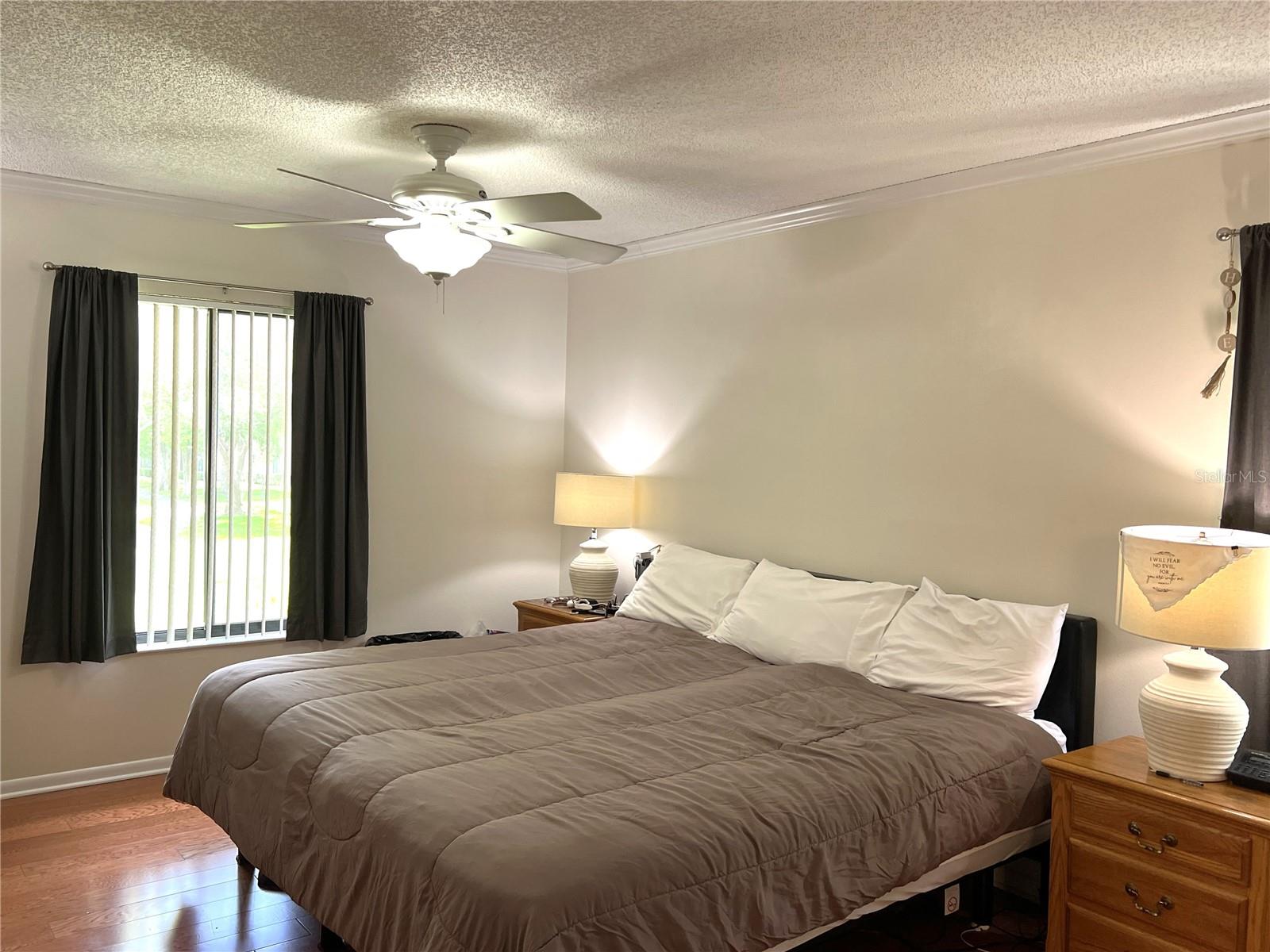 EXTRA LG. PRIMARY BDRM