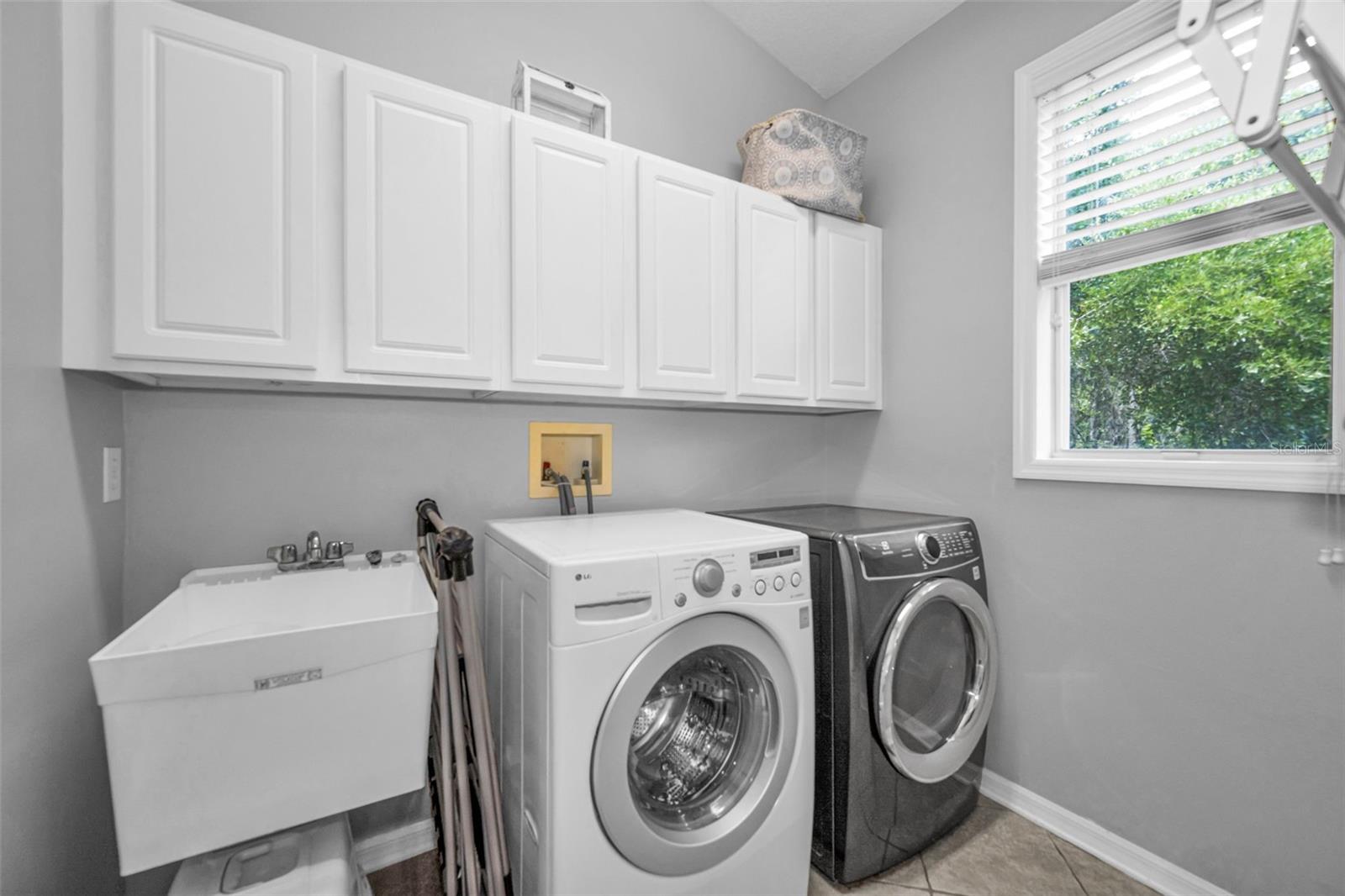 Laundry Room with barndoor
