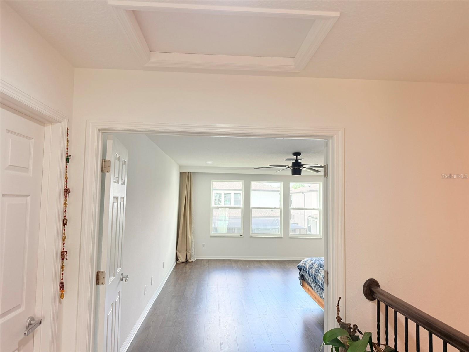 TB8514352