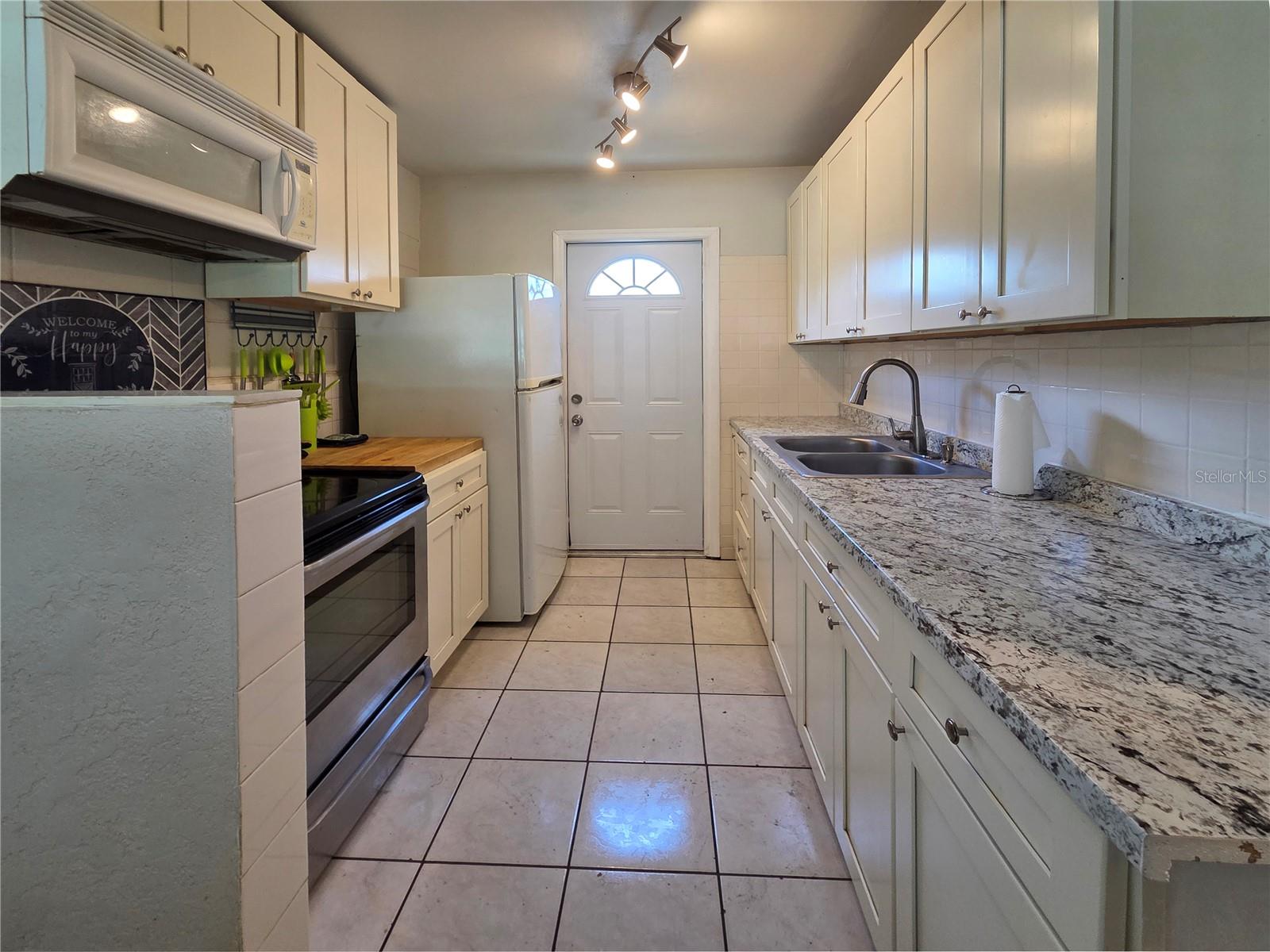 Gally kitchen to back door