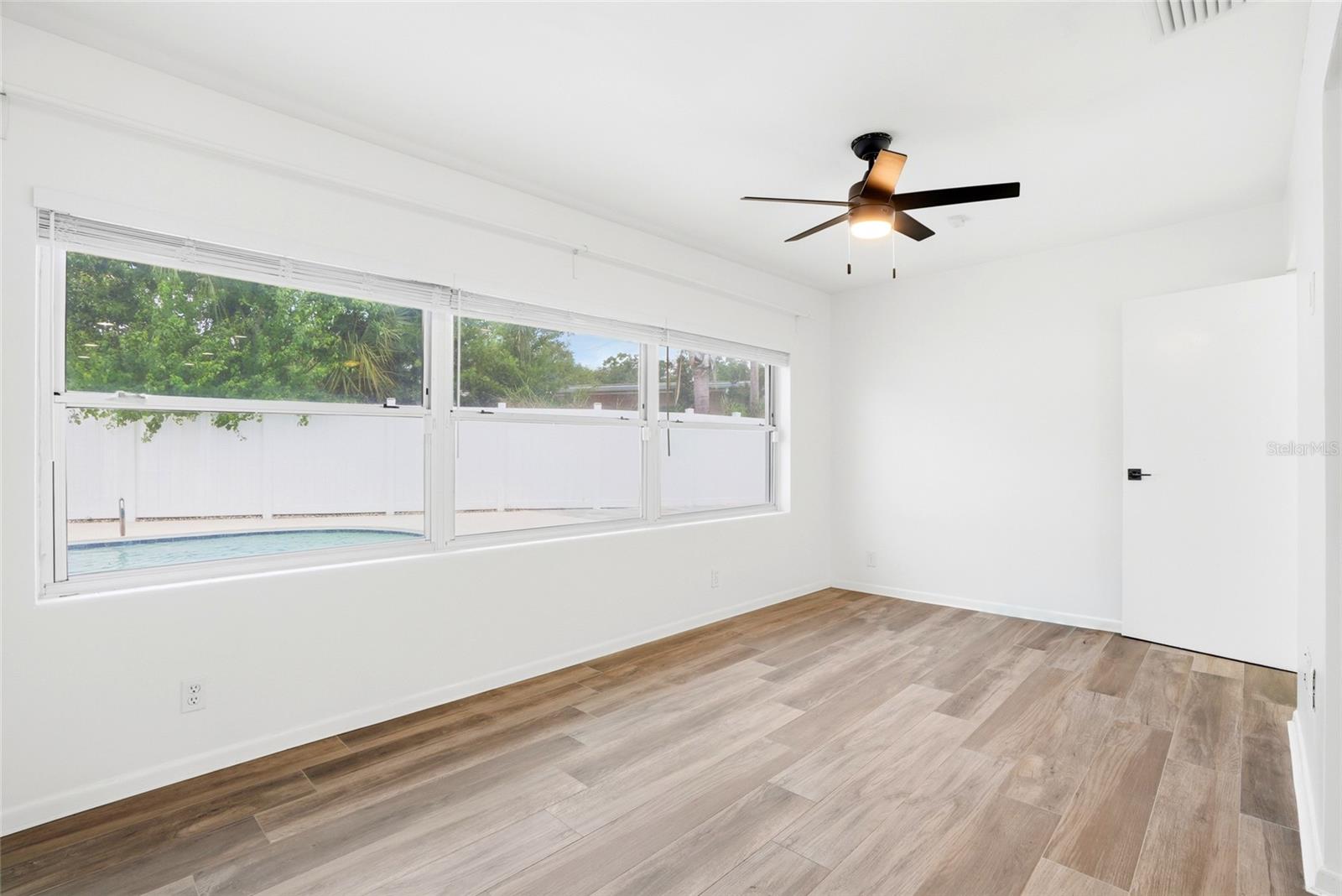 Bonus room that is perfect for a home office, play room, workout room, or TV room