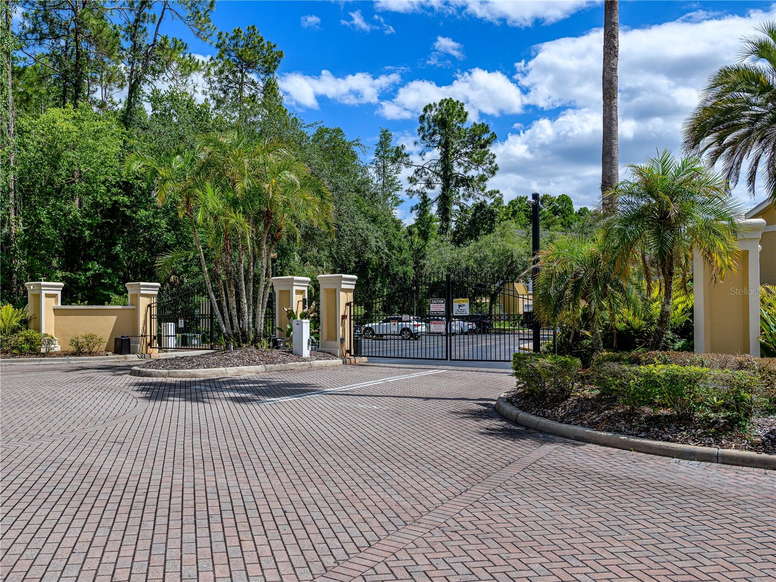 Gated entrance to Oxford Place at Tampa Palms