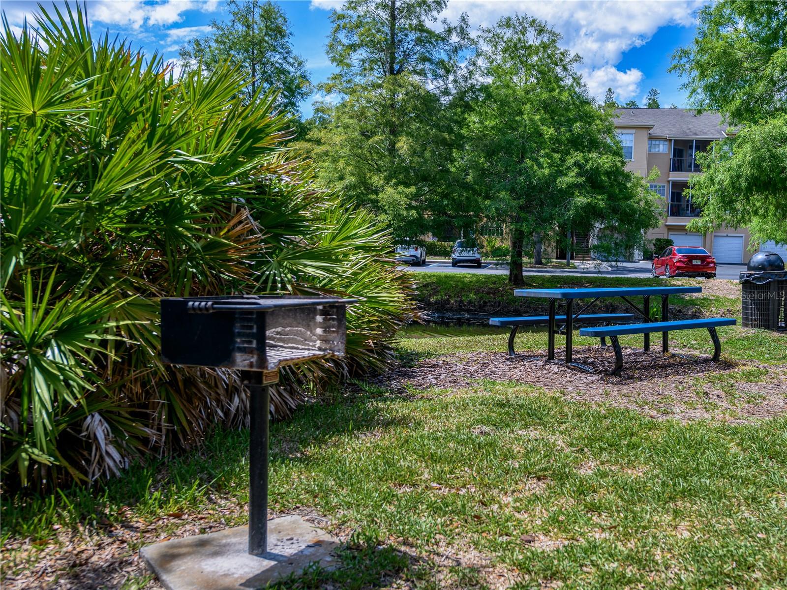 grill area