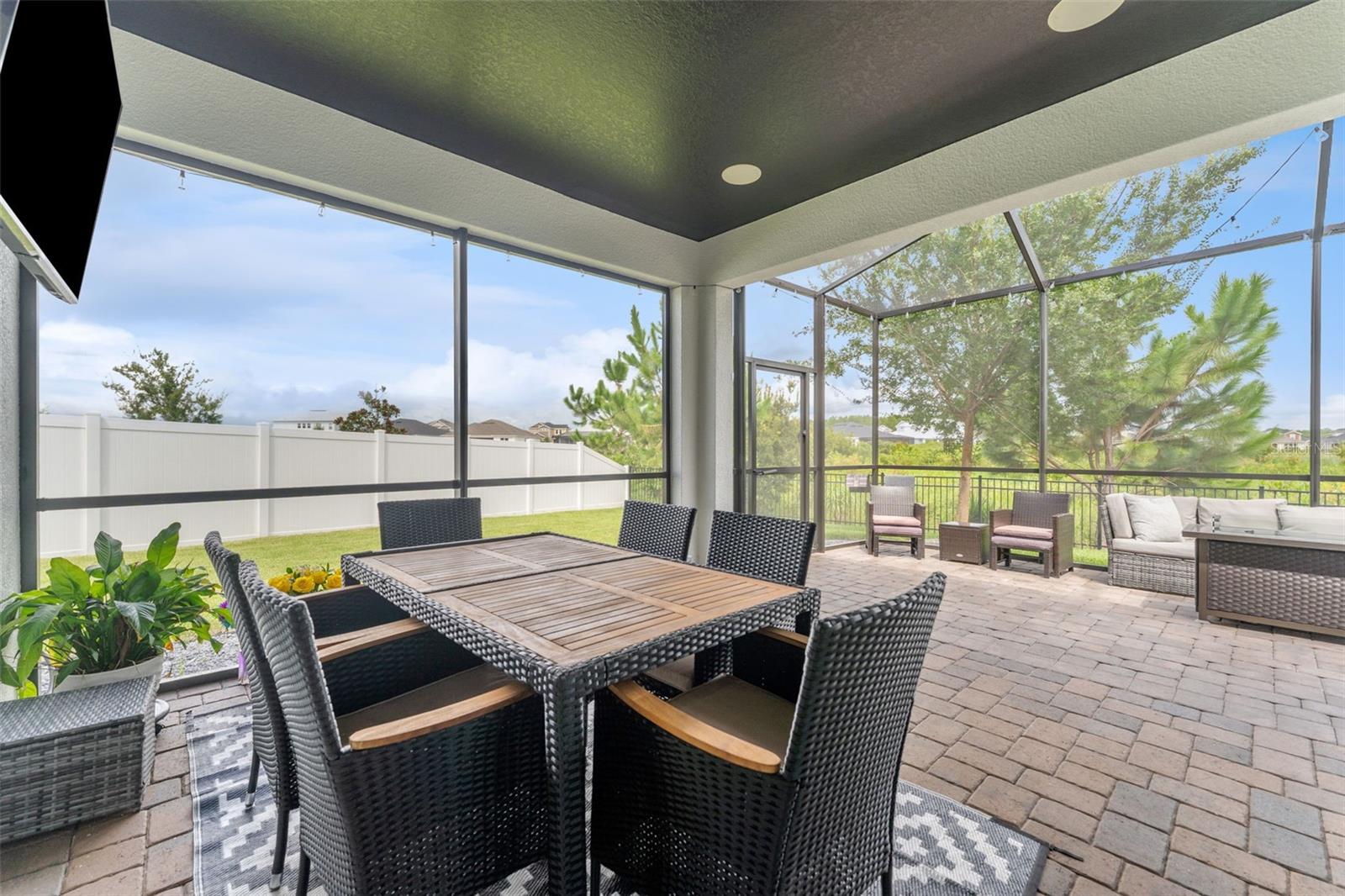 Extended Screend In Lanai