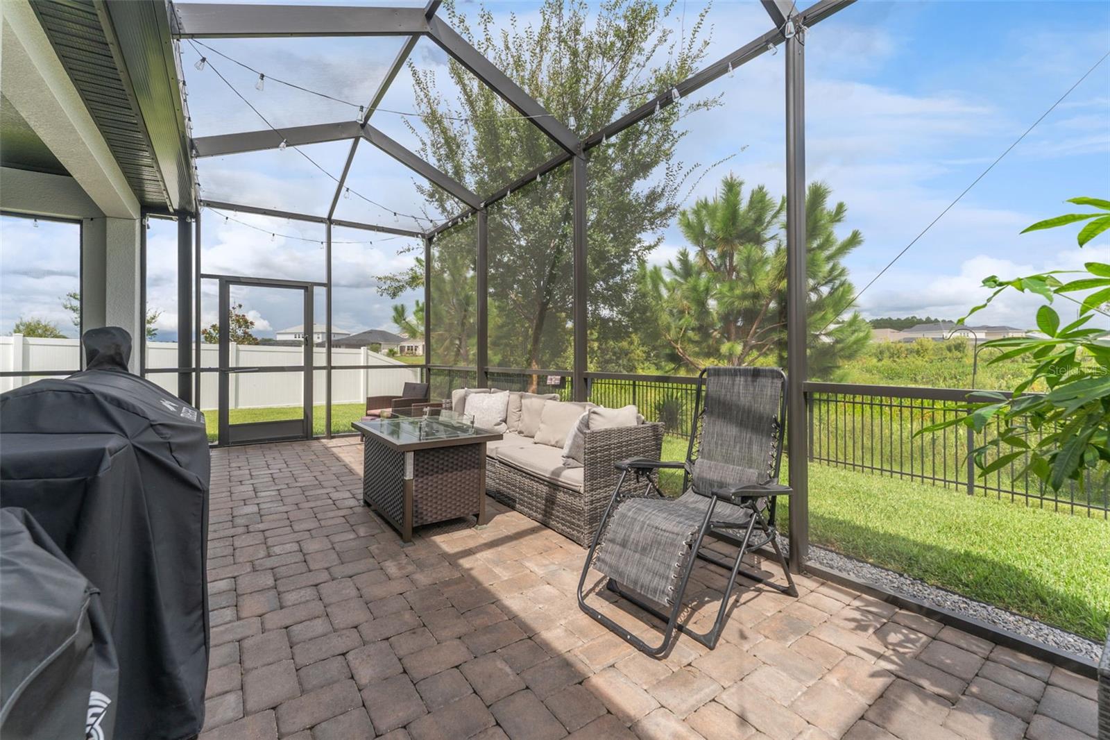 Extended Screend In Lanai