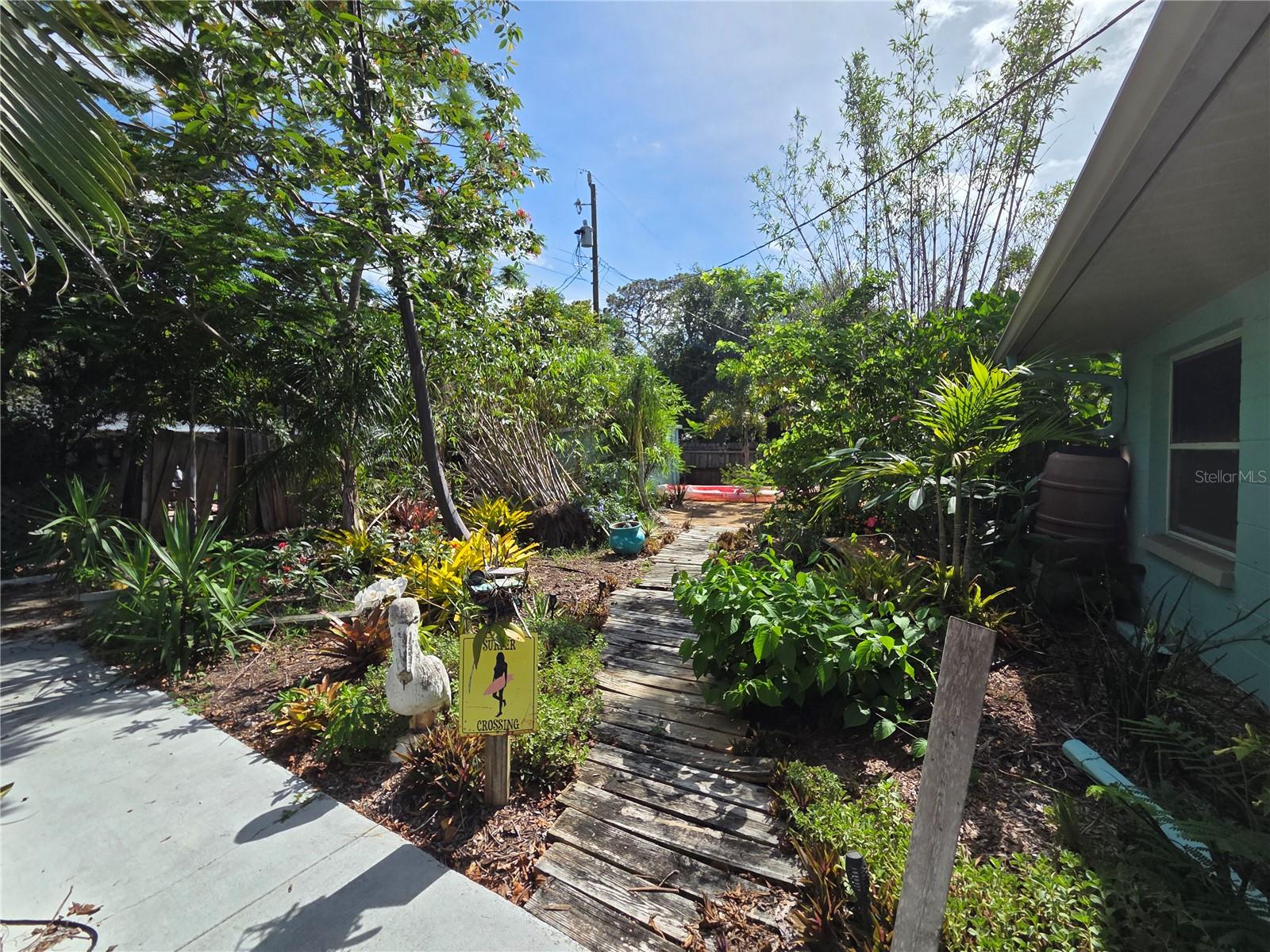 Wood pathway