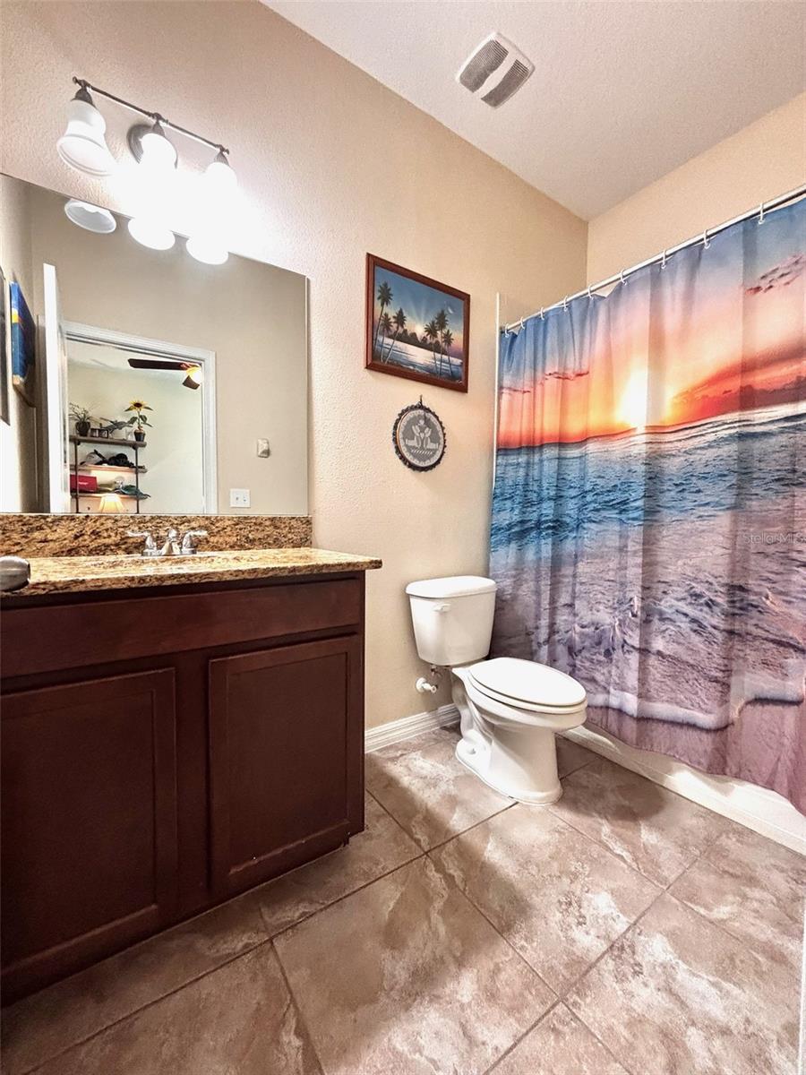 EN SUITE BATHROOM