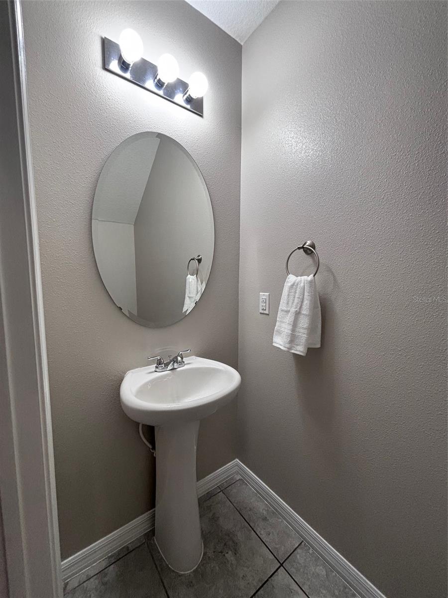 Downstairs half-bath
