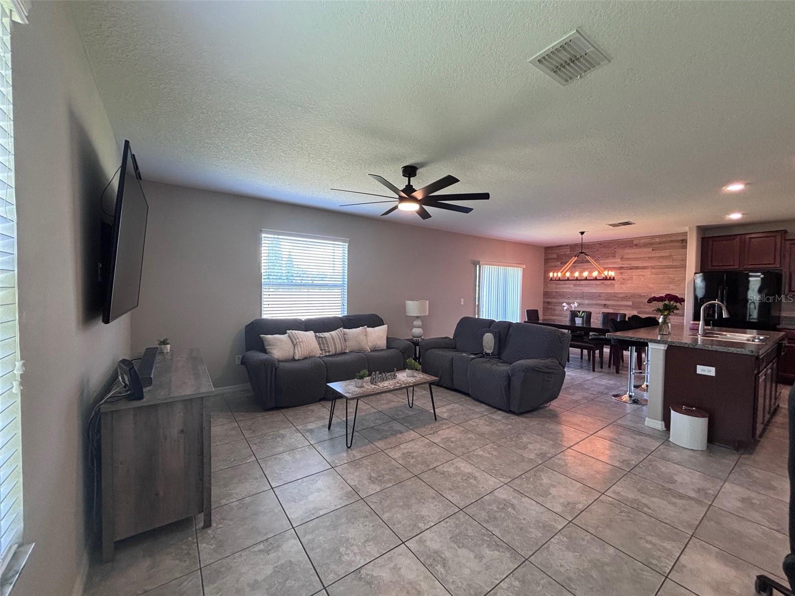 Spacious Living Room