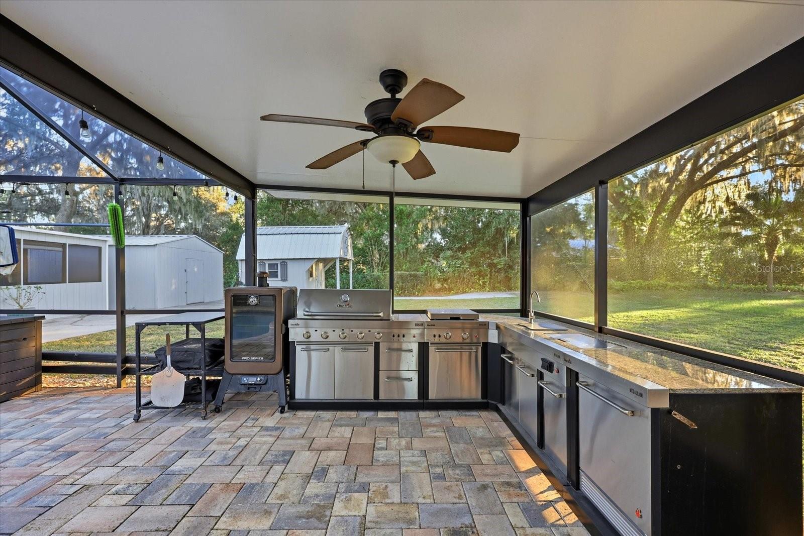 Outdoor Kitchen