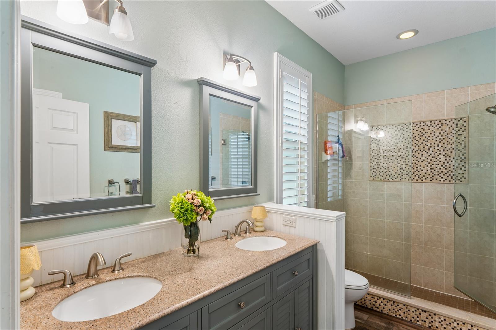 Primary ensuite bath