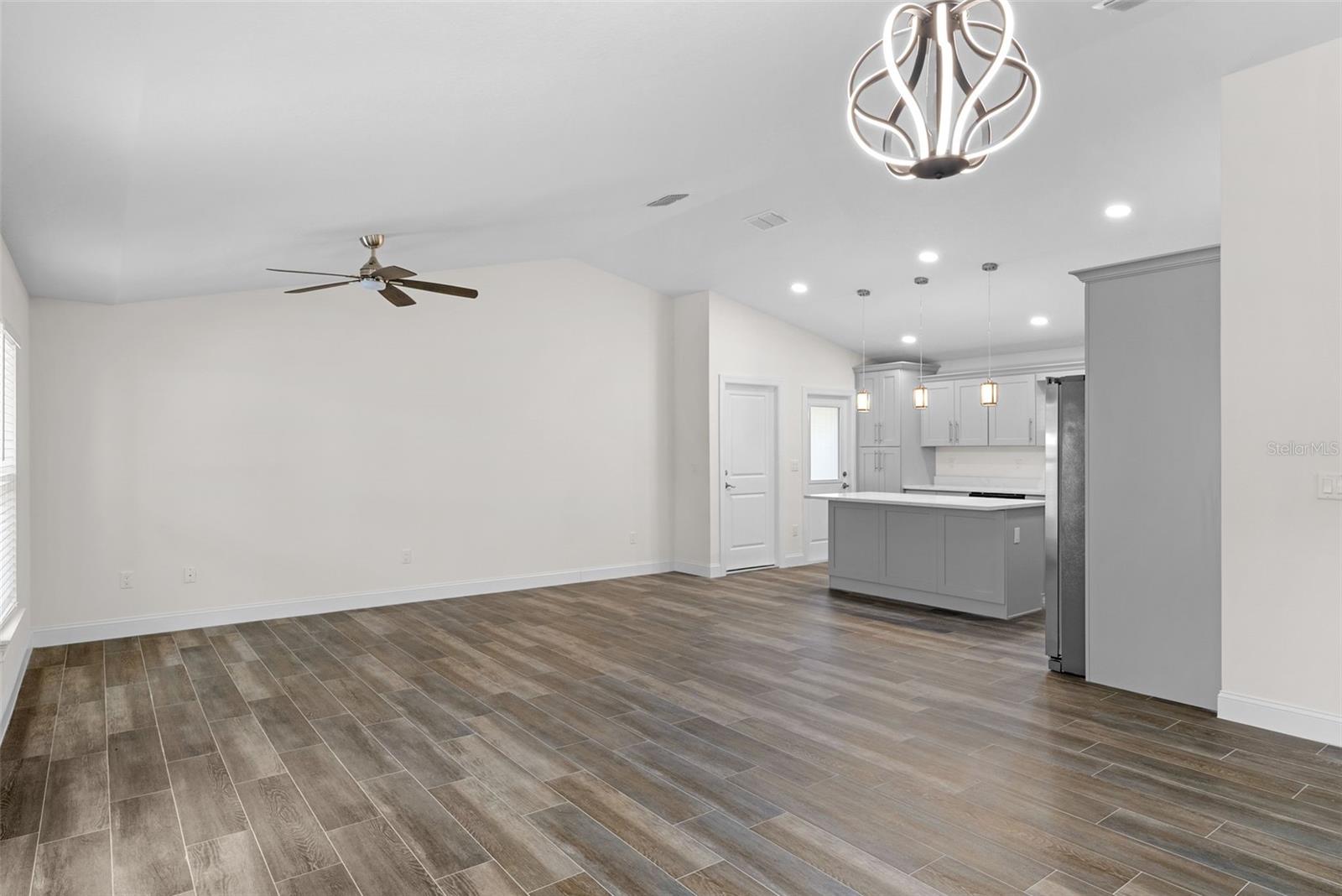 Dining Room & Living Room, Vaulted Ceiling