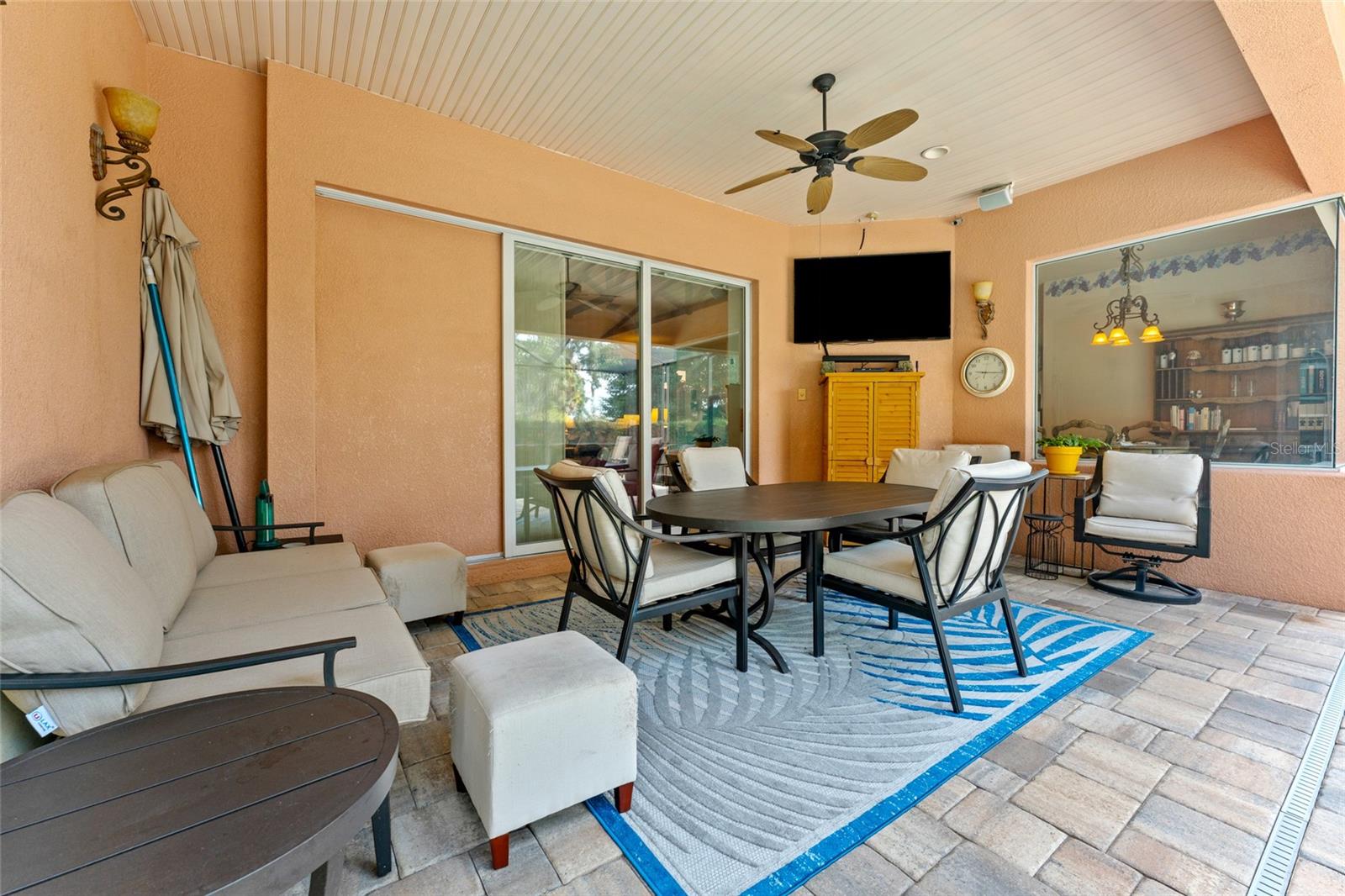 Pocket sliding door