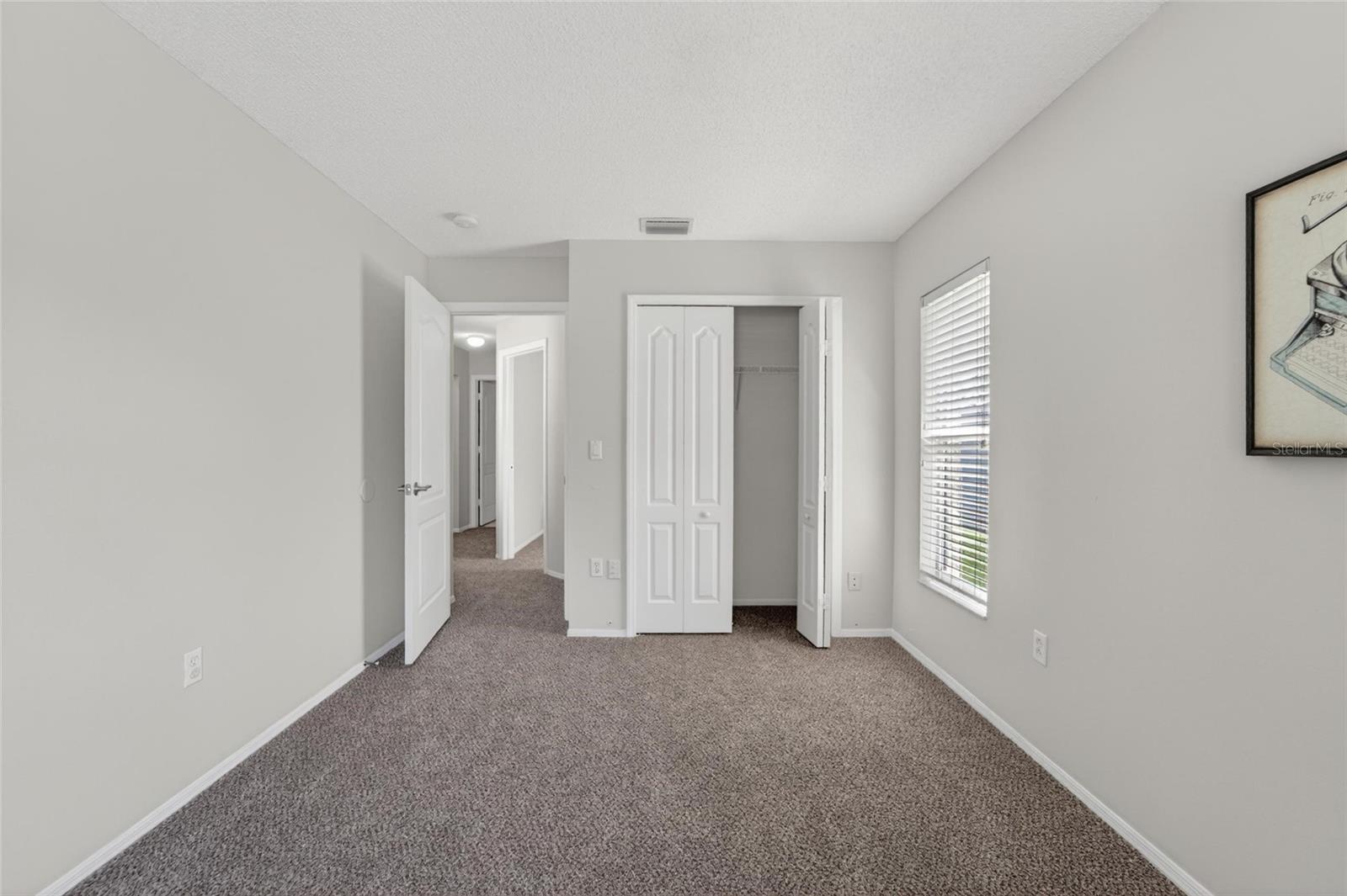 TB8514752