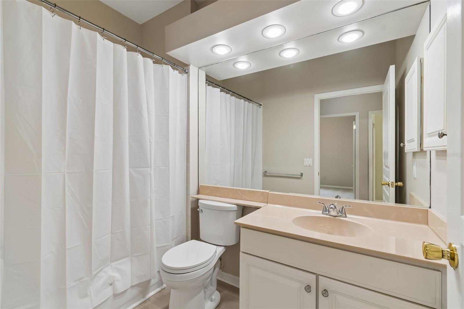 Hall Bathroom