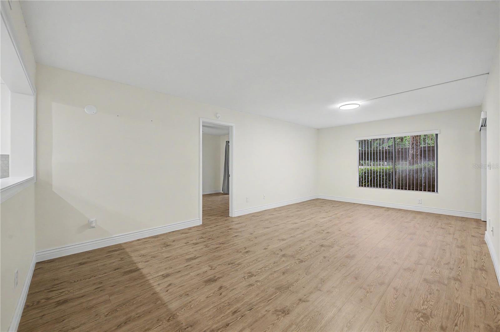 OPEN CONCEPT LIVING/DINING/KITCHEN AREA!
