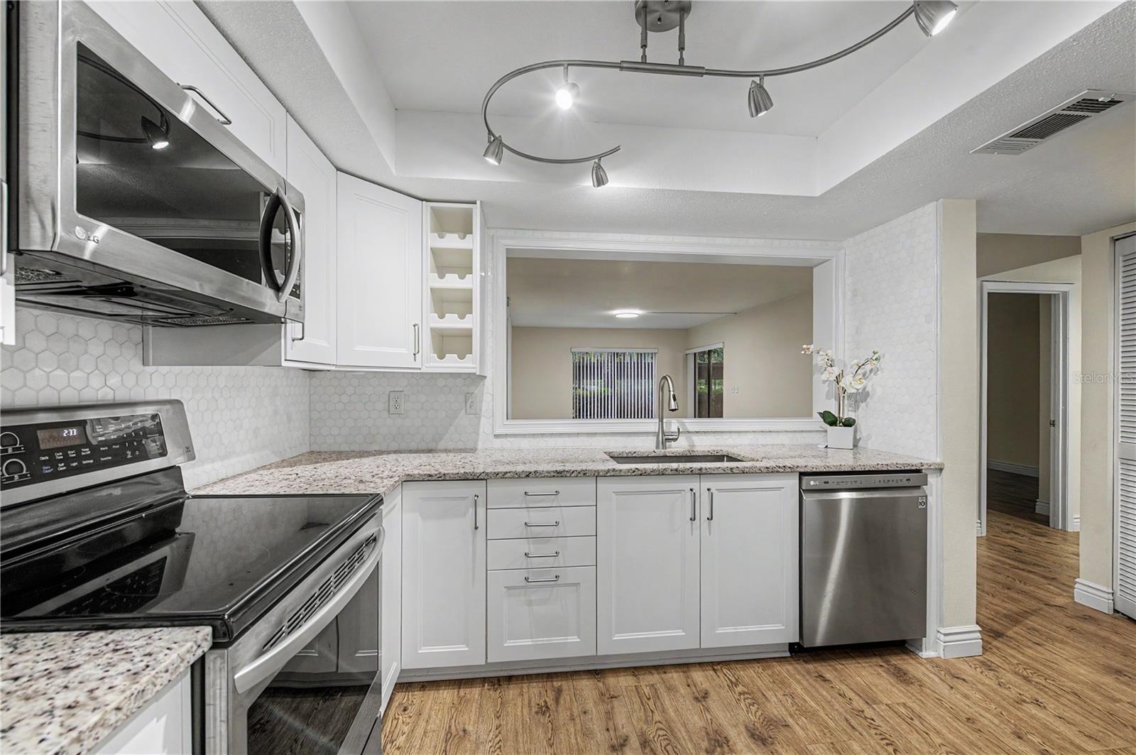 Kitchen open to living/dining room!